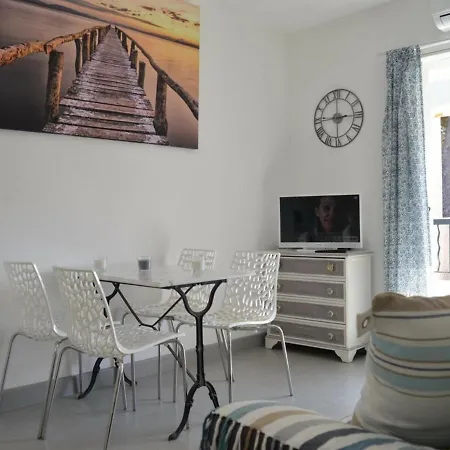 Apartment 2p Renove, Clim, Wifi, Terrasse, Parking, Proche - - Fr-1-226-304 Sainte-Maxime