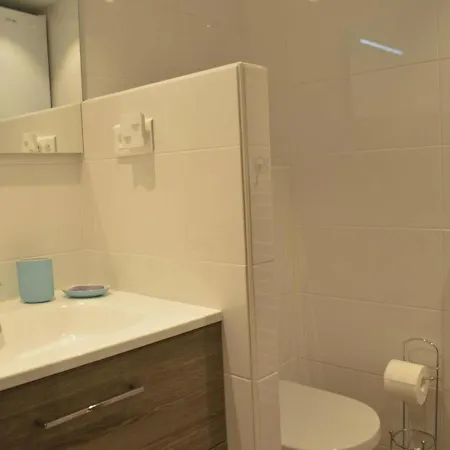 2p Renove, Clim, Wifi, Terrasse, Parking, Proche - - Fr-1-226-304 Sainte-Maxime