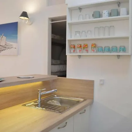 2p Renove, Clim, Wifi, Terrasse, Parking, Proche - - Fr-1-226-304 Apartment