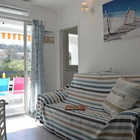 2p Renove, Clim, Wifi, Terrasse, Parking, Proche - - Fr-1-226-304 * Sainte-Maxime