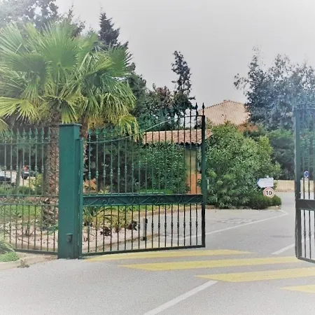 Apartment 2p Renove, Clim, Wifi, Terrasse, Parking, Proche - - Fr-1-226-304 *
